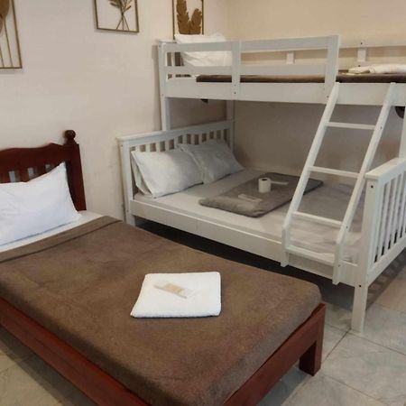 Elnora Delmar Travellers Inn Siquijor Eksteriør billede