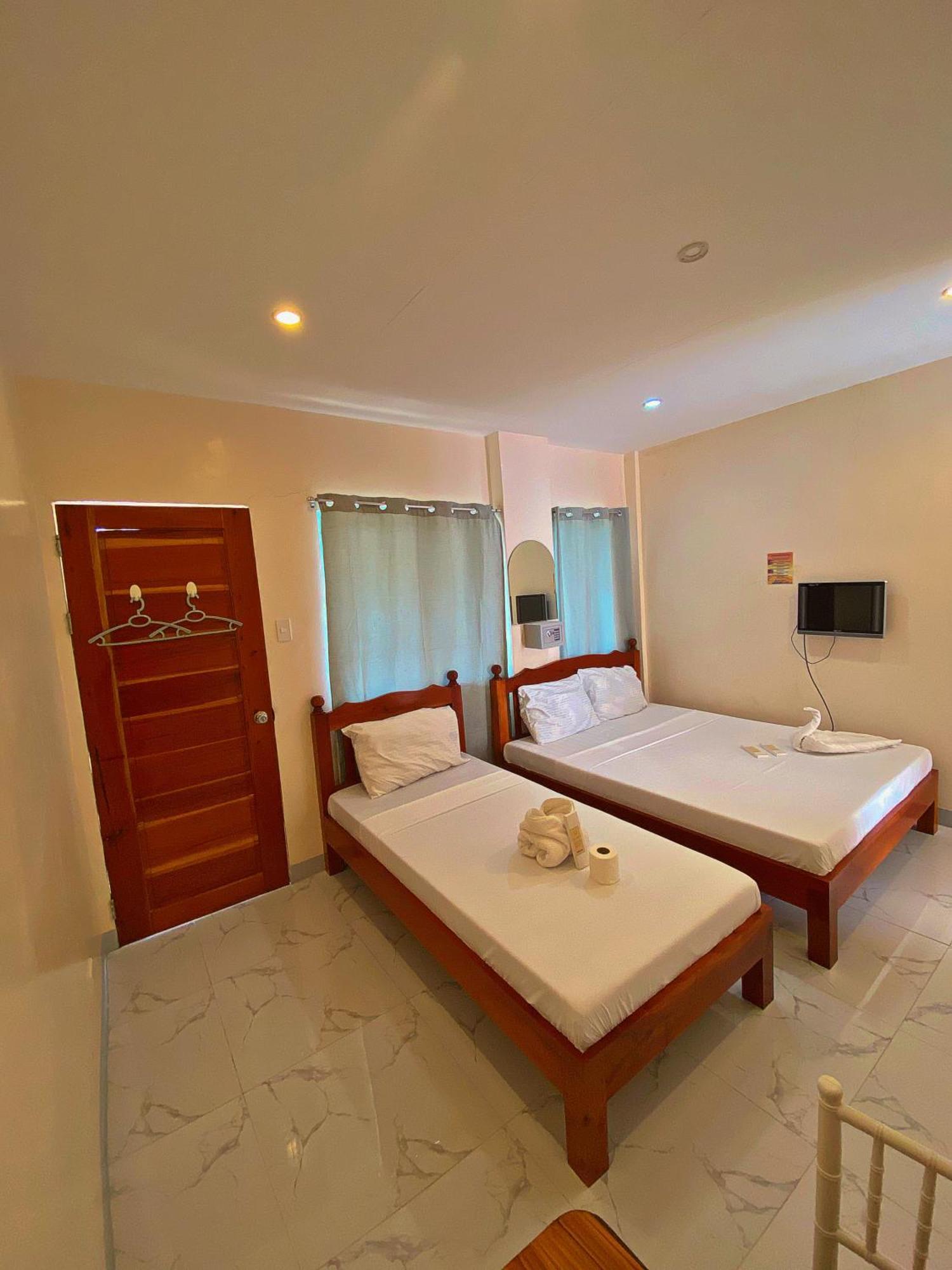 Elnora Delmar Travellers Inn Siquijor Eksteriør billede